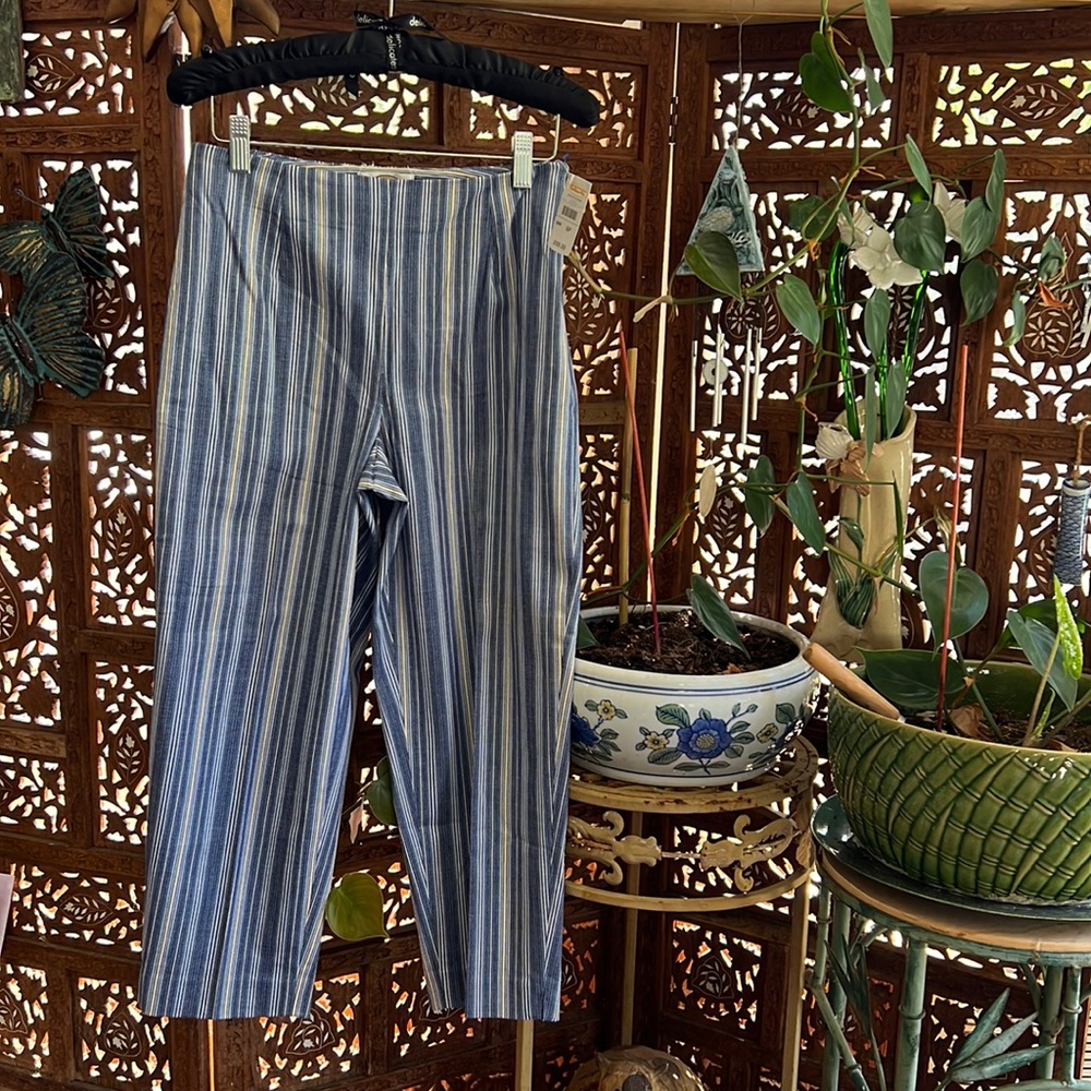 NWT Talbots women’s size 6(P) Petites Stretch capri.